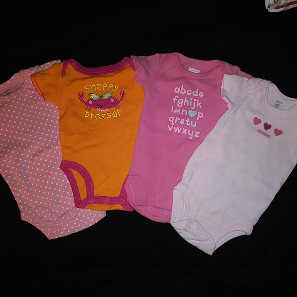 4 Carter's NB One Piece Bodysuits - Picture 1 of 7